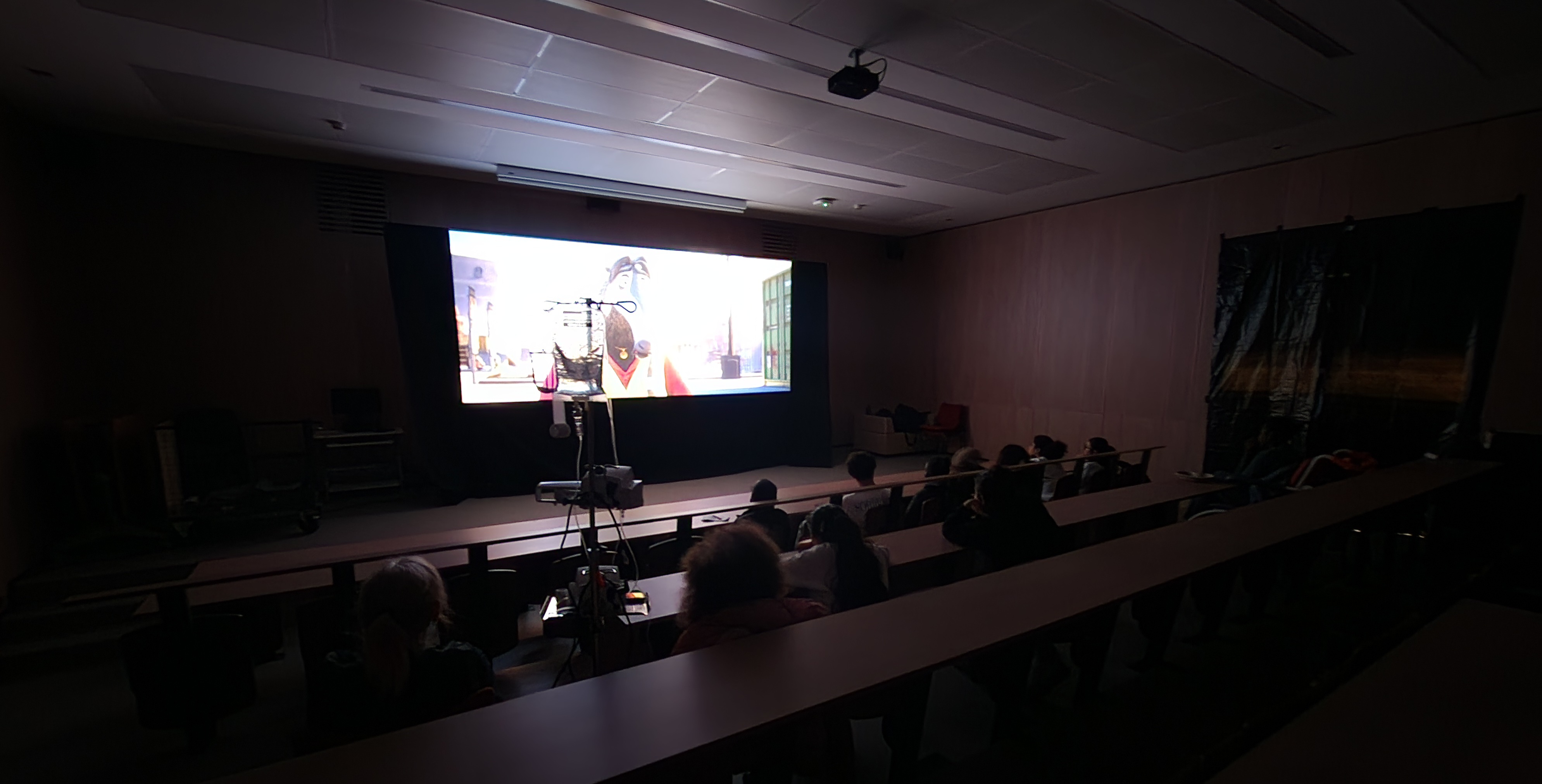 Janvier 2026  Une parenthèse cinéma pour les enfants de l’hôpital  La Ville de Gonesse a offert une séance de cinéma aux enfants de l’hôpital. Un moment sympa et hors du quotidien, qui leur a permis de s’évader le temps d’un film.